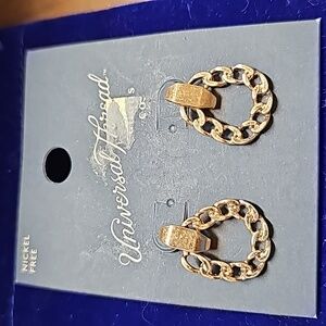 Classic chain link earrings NWT